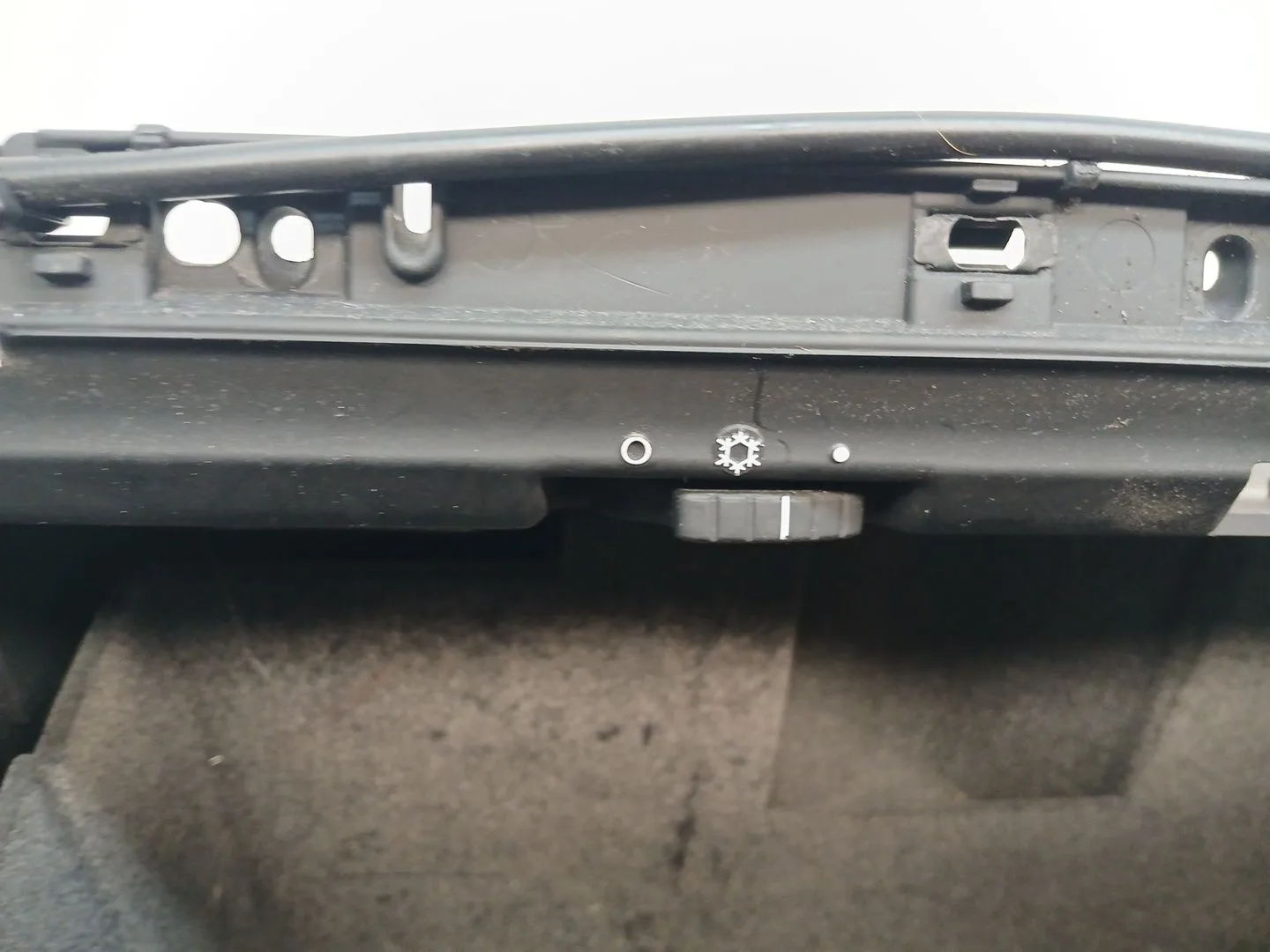 Guantera para Porsche Cayenne (9Pa)