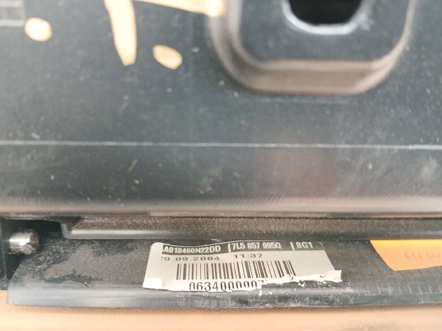 Guantera para Porsche Cayenne (9Pa)