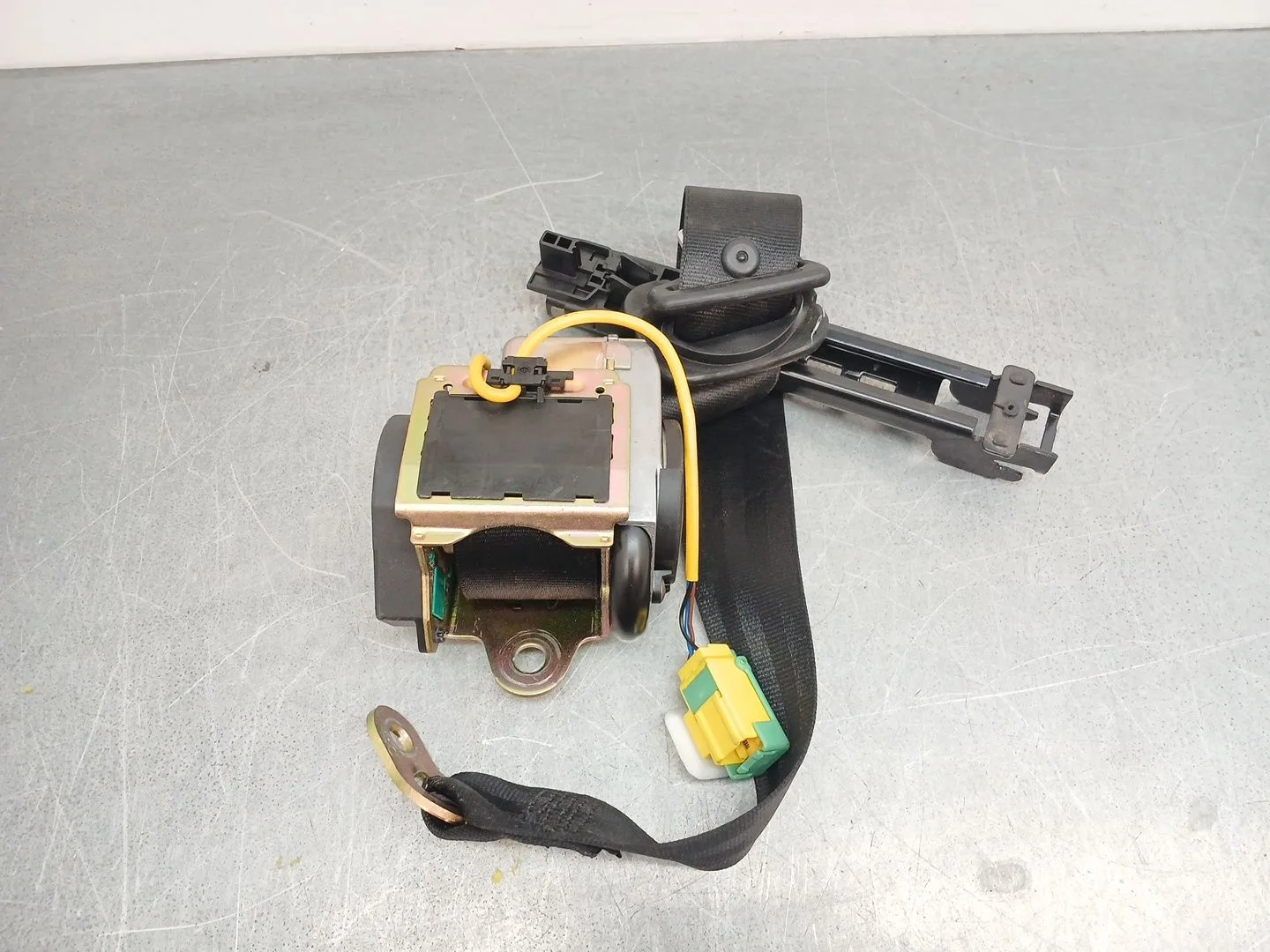 Cinturon Seguridad Trasero Izquierdo para Porsche Cayenne (9Pa)