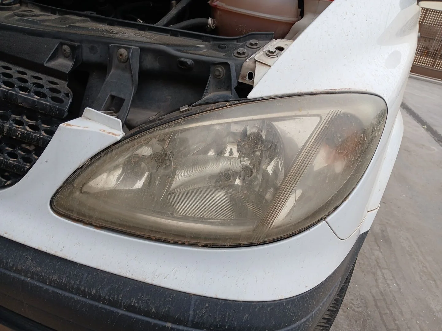 Faro Izquierdo para Mercedes-Benz Vito / Mixto Furgoneta (W639)