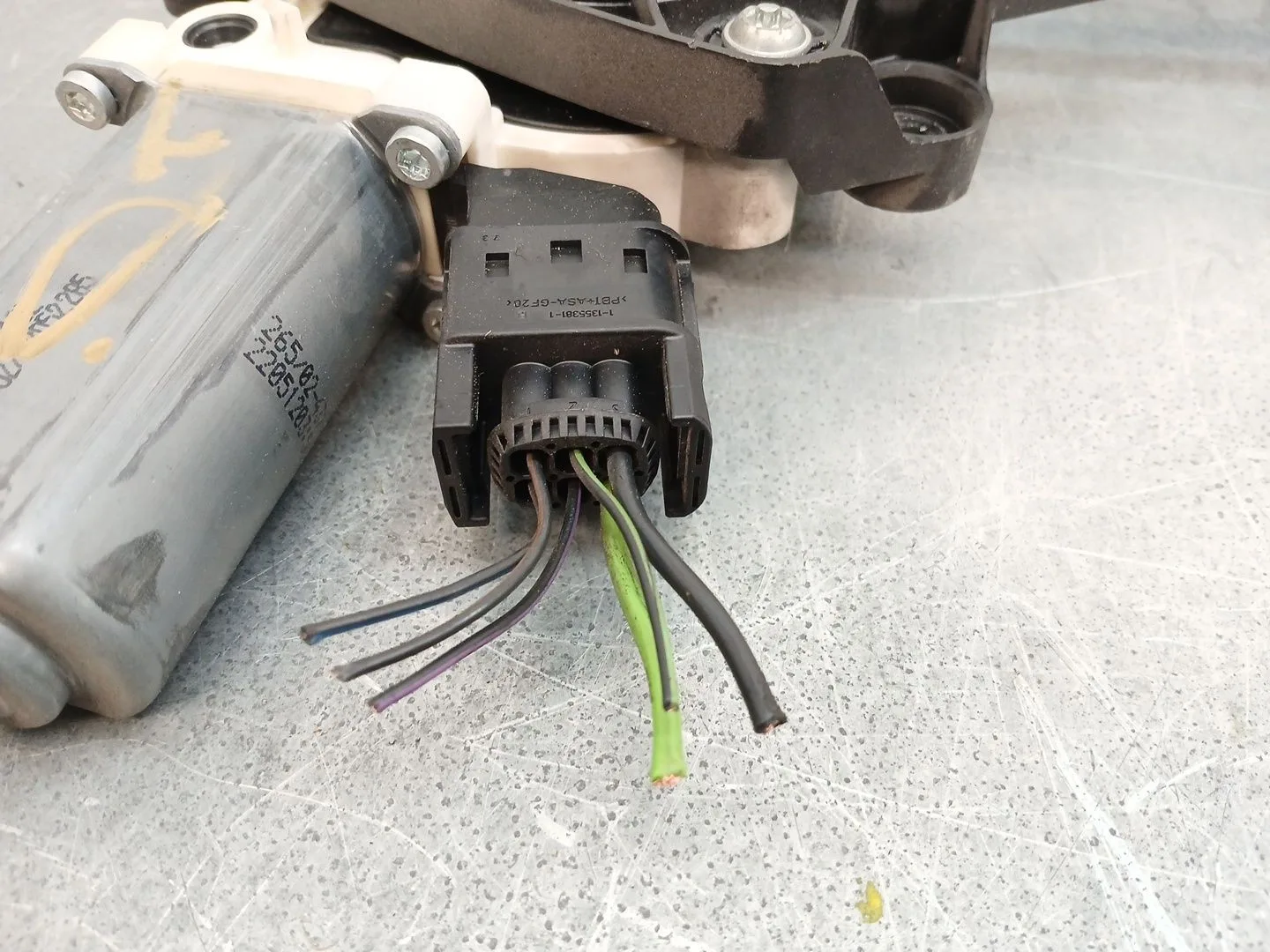 Elevalunas Delantero Derecho para Mercedes-Benz Vito / Mixto Furgoneta (W639)