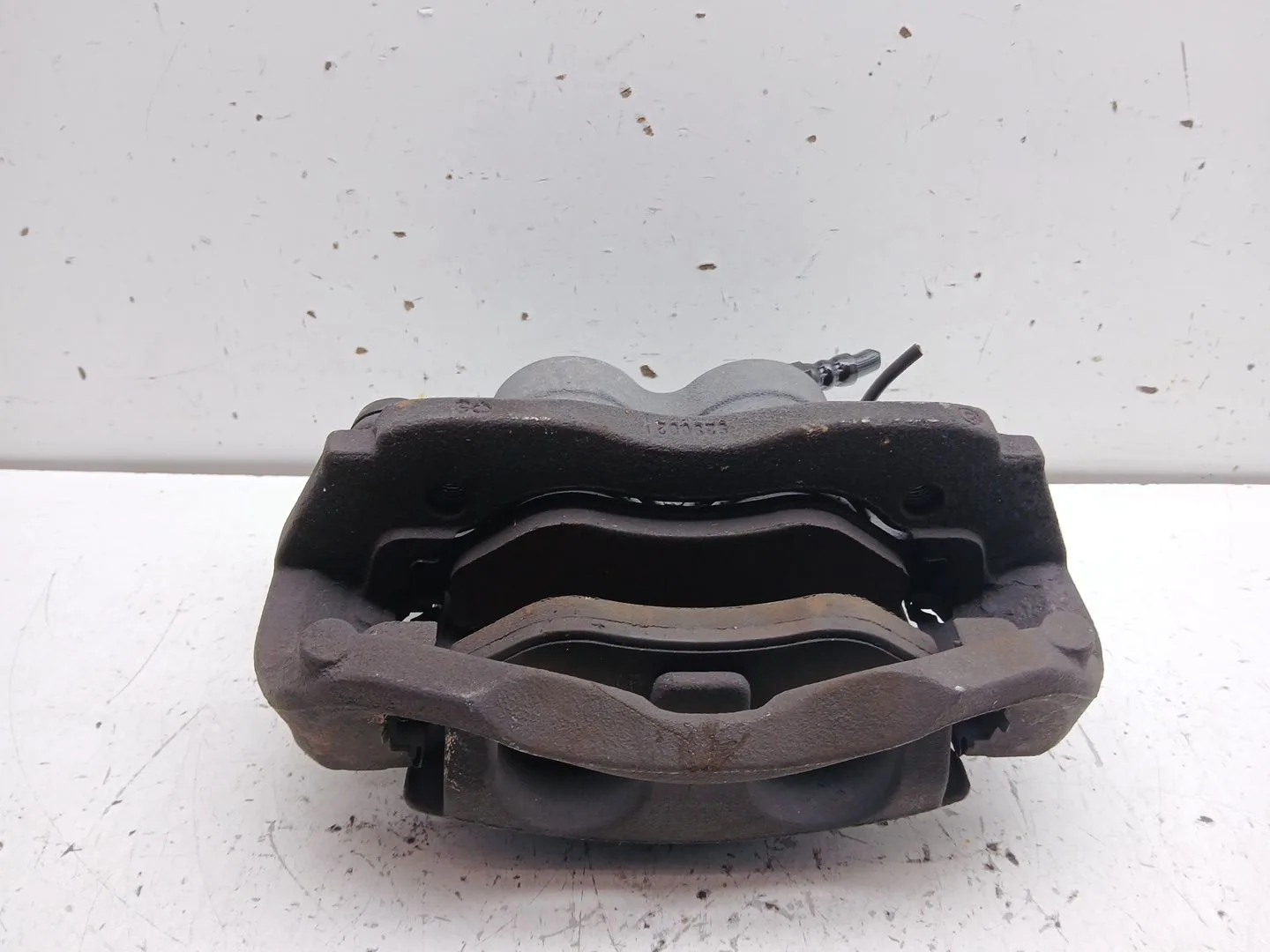 Pinza Freno Delantera Izquierda para Mercedes-Benz Vito / Mixto Furgoneta (W639)