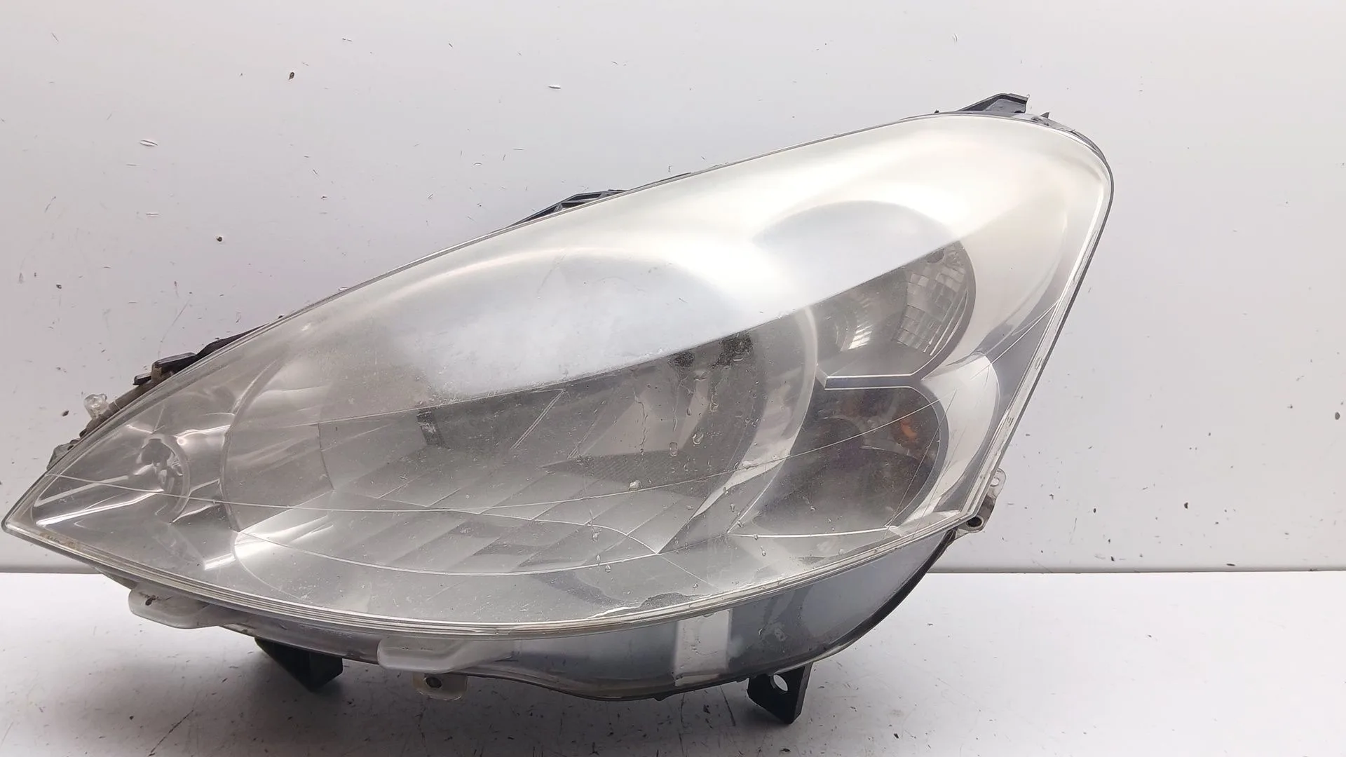 Faro Izquierdo para Peugeot Partner Tepee