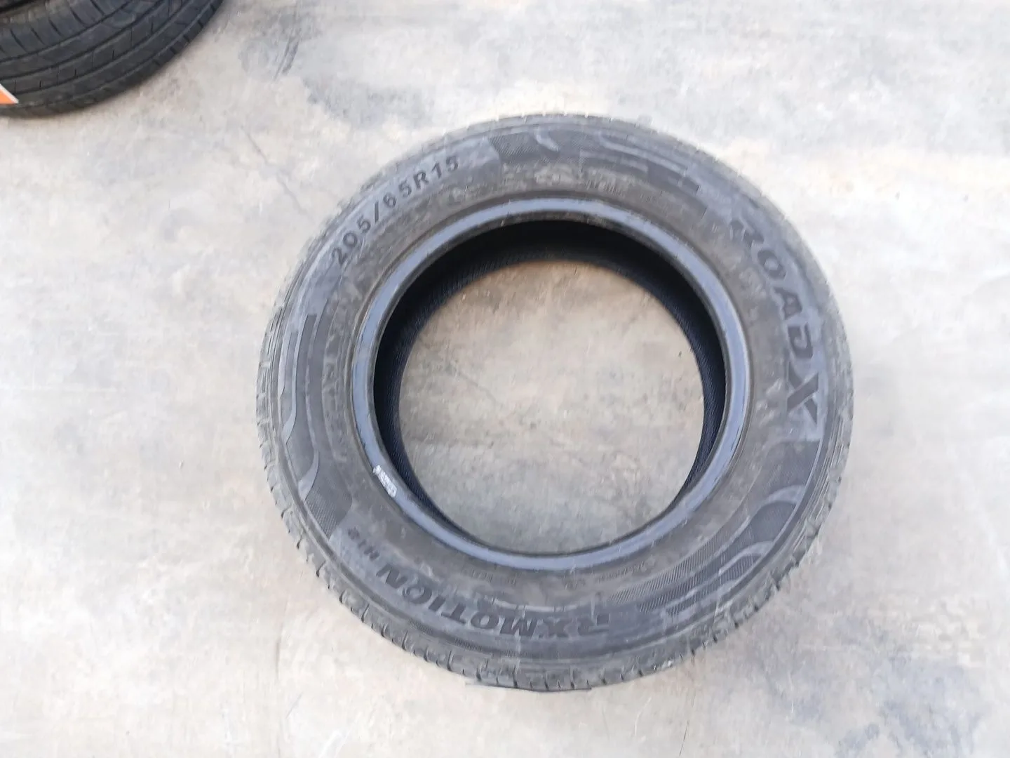 Neumatico para Peugeot Partner Tepee