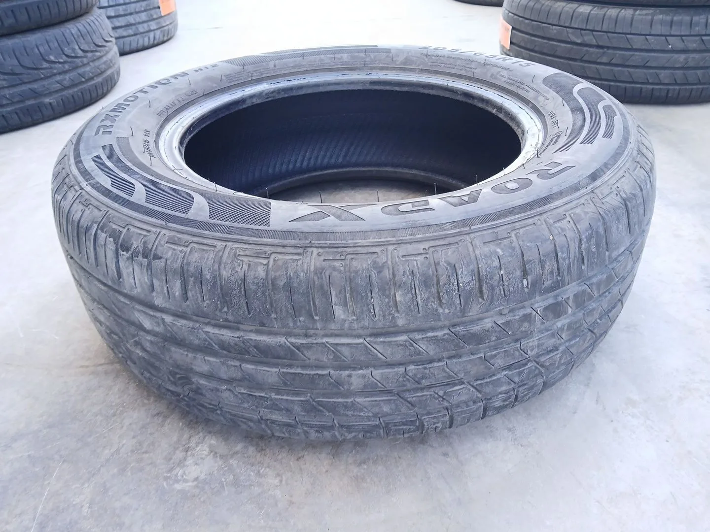 Neumatico para Peugeot Partner Tepee