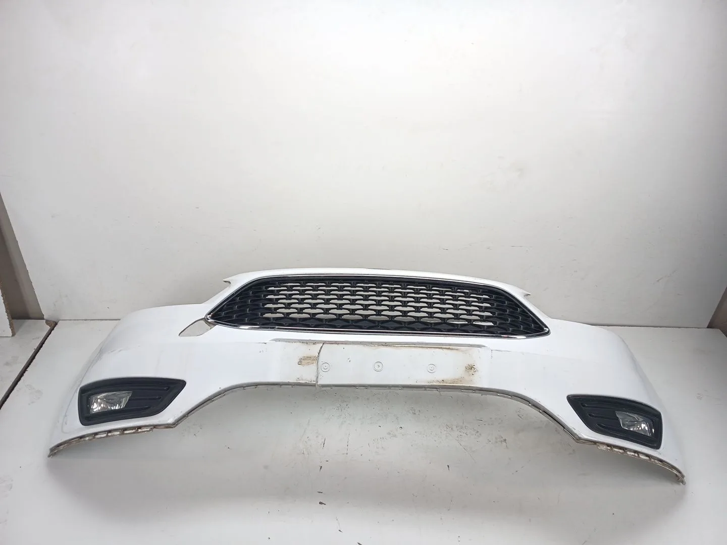 Paragolpes Delantero para Ford Focus Iii