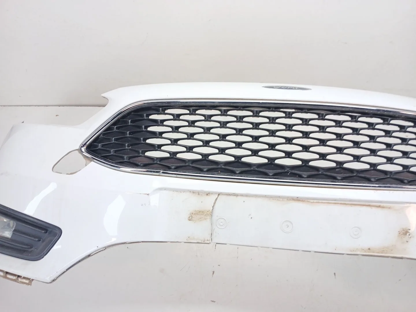 Paragolpes Delantero para Ford Focus Iii