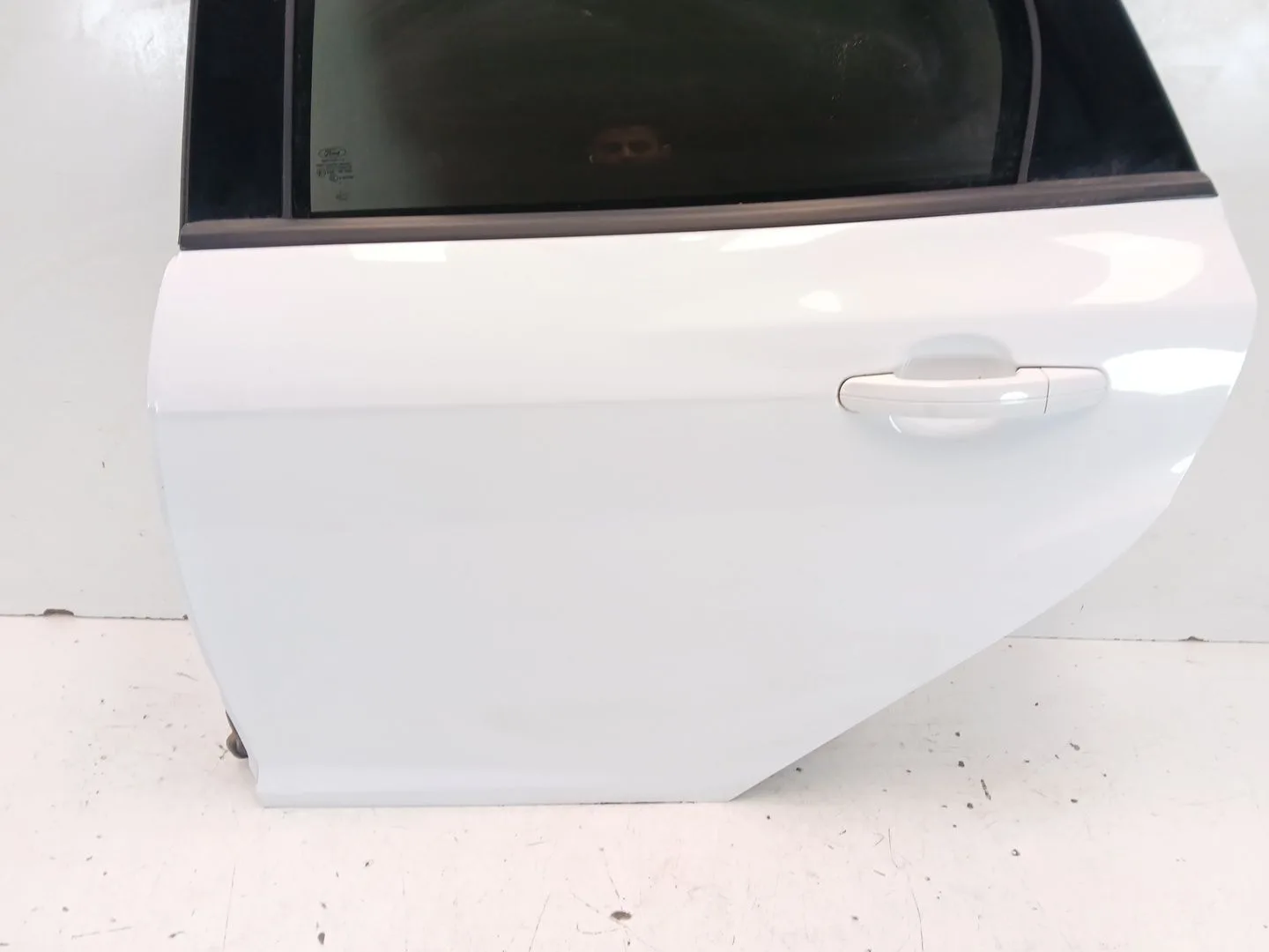 Puerta Trasera Izquierda para Ford Focus Iii
