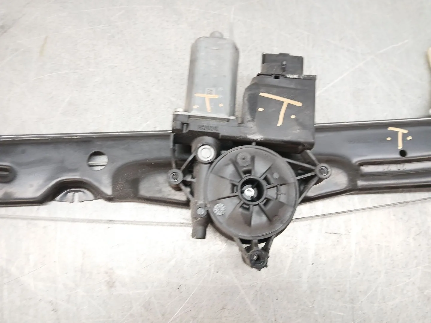 Elevalunas Delantero Derecho para Peugeot Expert Furgoneta (V_)