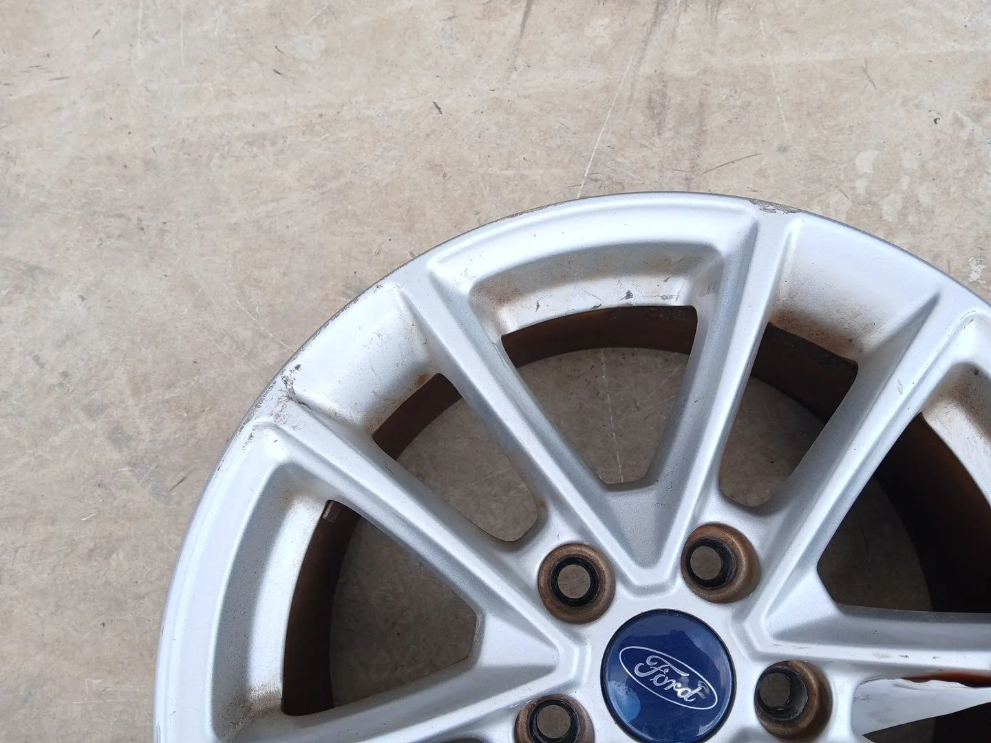 Llanta para Ford Focus Iii