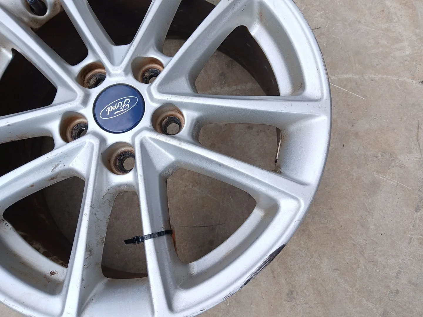 Llanta para Ford Focus Iii