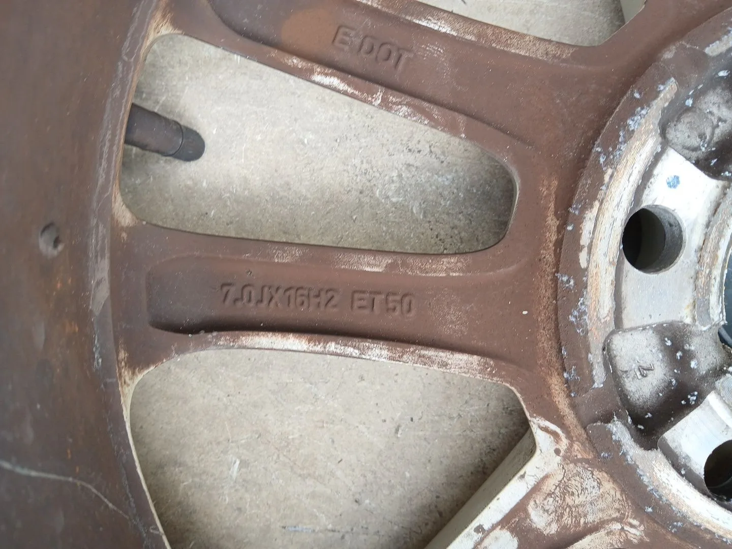 Llanta para Ford Focus Iii
