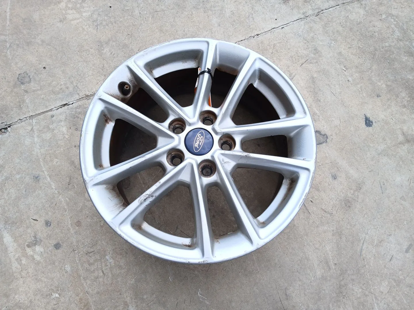 Llanta para Ford Focus Iii