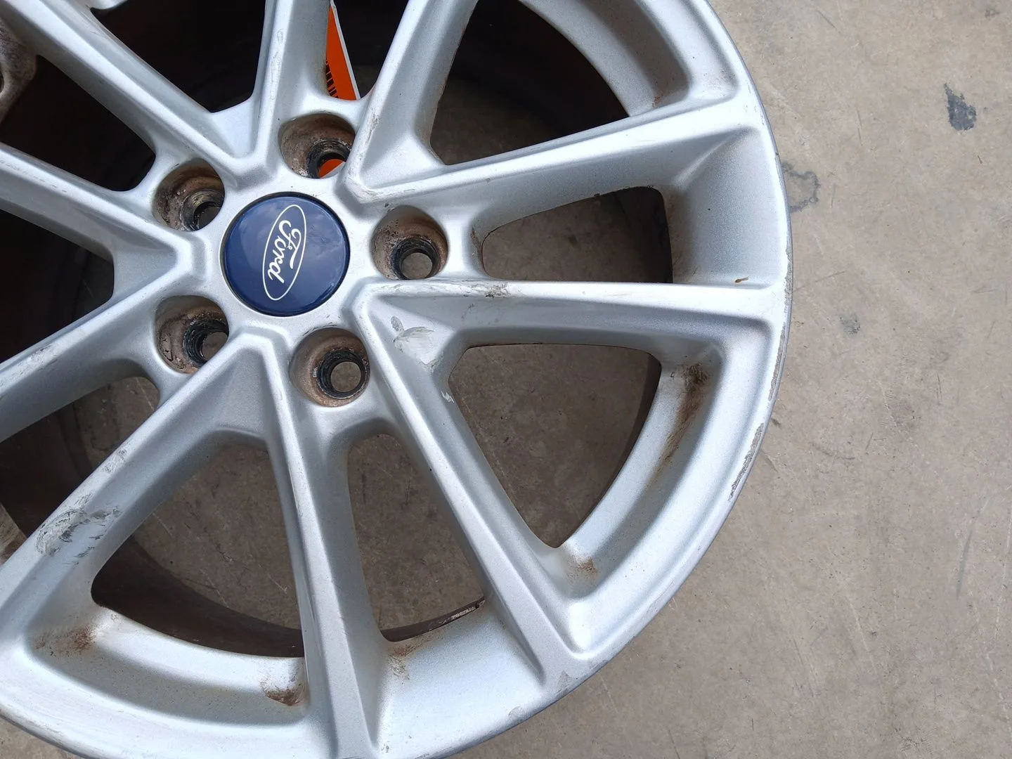 Llanta para Ford Focus Iii