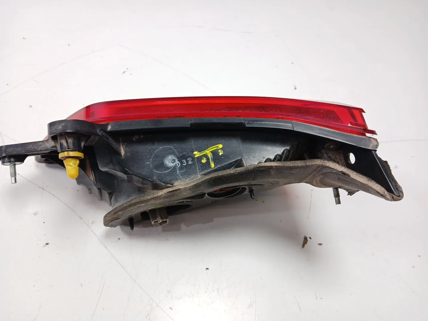 Piloto Trasero Izquierdo Interior para Subaru Legacy V (Bm)