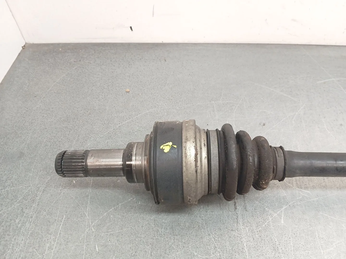 Transmision Trasera Derecha para Bmw 1 (F20)