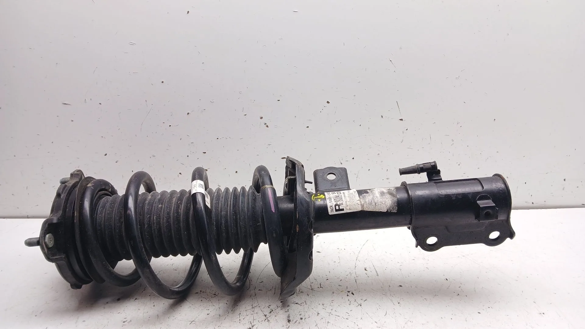 Amortiguador Delantero Derecho para Kia Ceed (Cd)