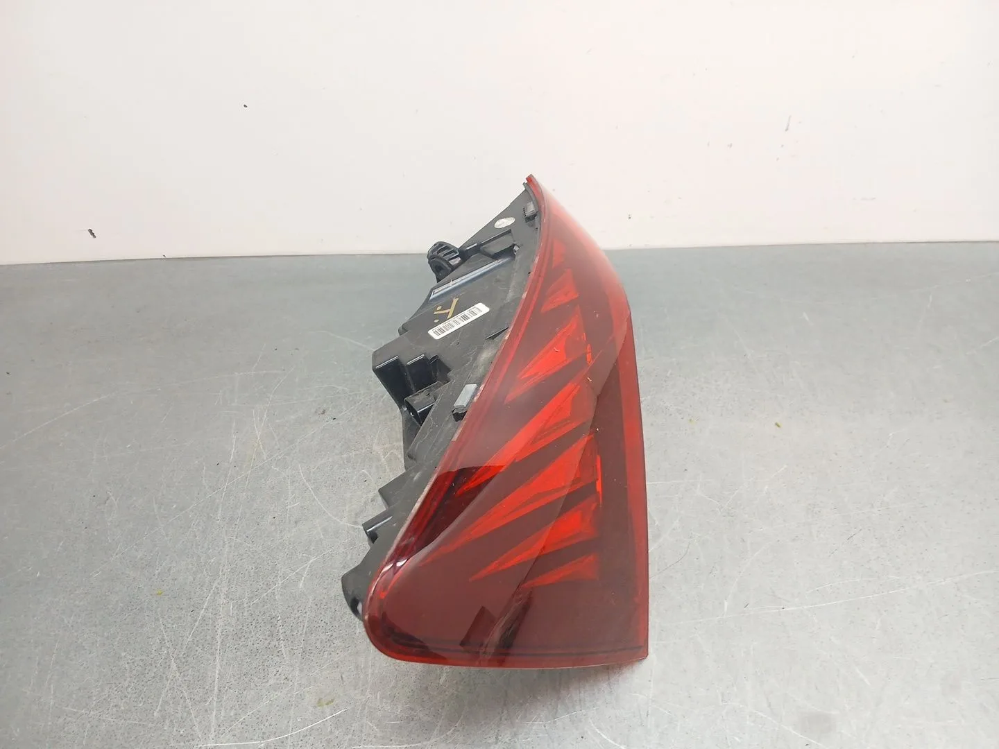 Piloto Trasero Izquierdo para Skoda Octavia Iv (Nx3, Nn3, Pv3)