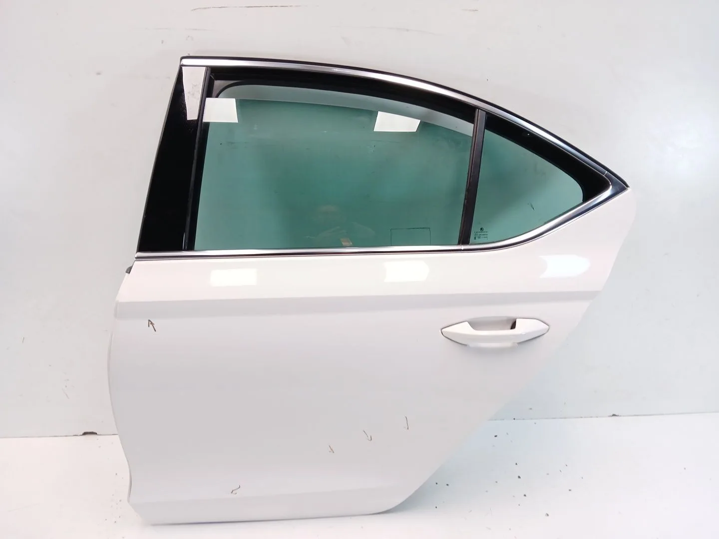 Puerta Trasera Izquierda para Skoda Octavia Iv (Nx3, Nn3, Pv3)