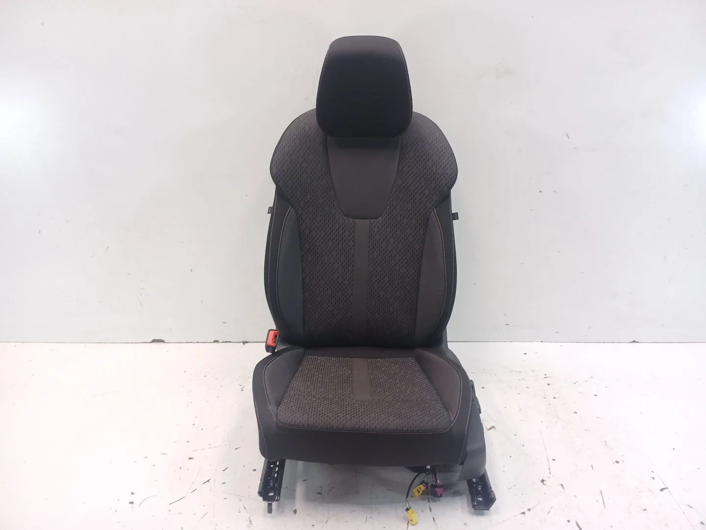 Asiento Delantero Izquierdo para Skoda Octavia Iv (Nx3, Nn3, Pv3)