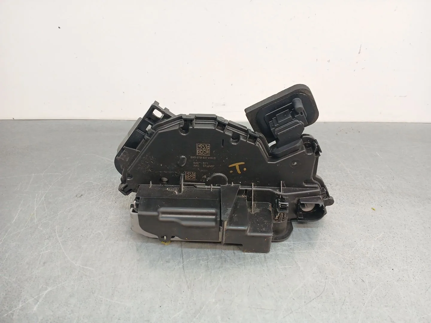 Cerradura Puerta Delantera Izquierda para Skoda Octavia Iv (Nx3, Nn3, Pv3)