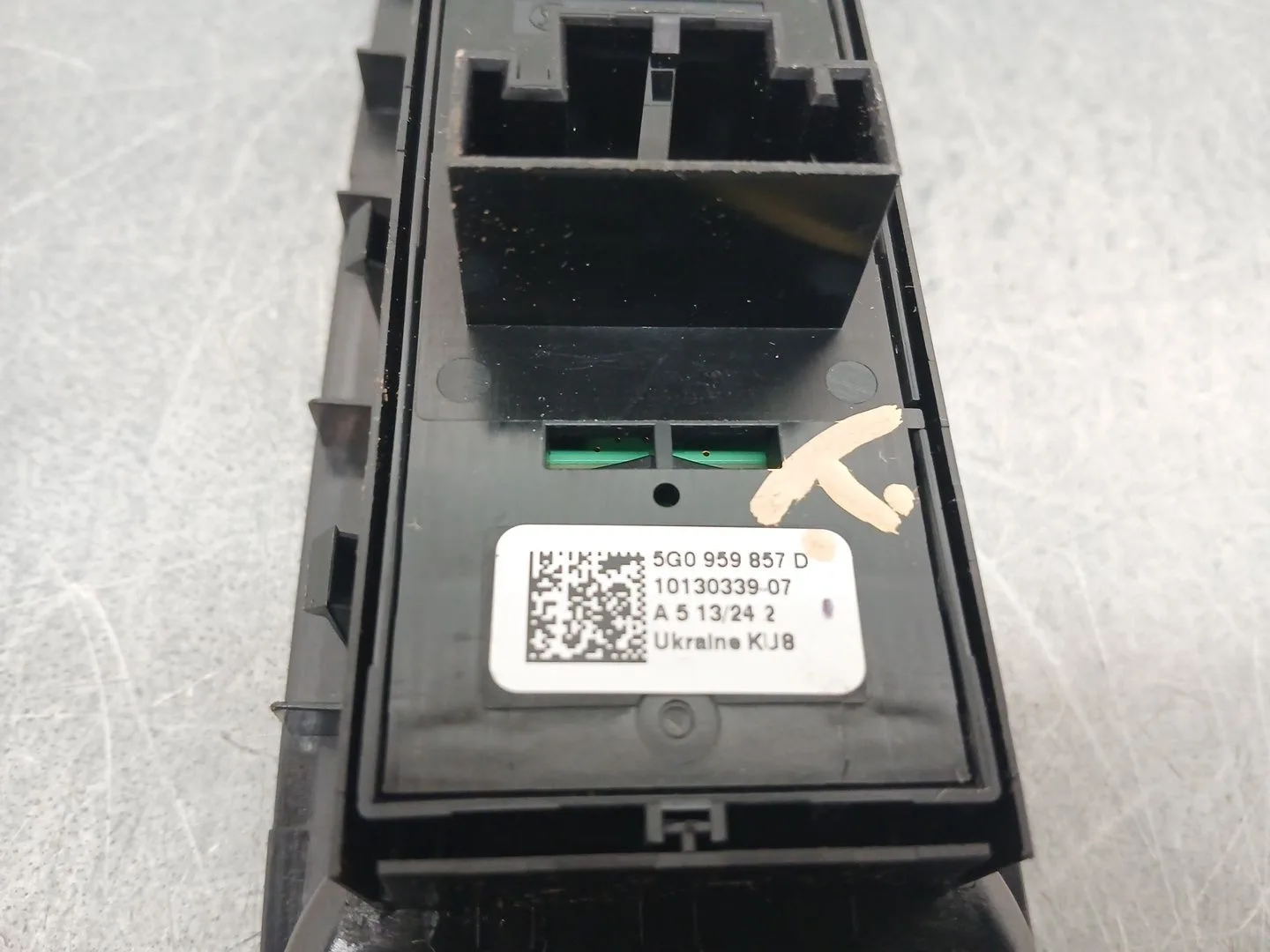 Mando Elevalunas Delantero Izquierdo para Skoda Octavia Iv (Nx3, Nn3, Pv3)
