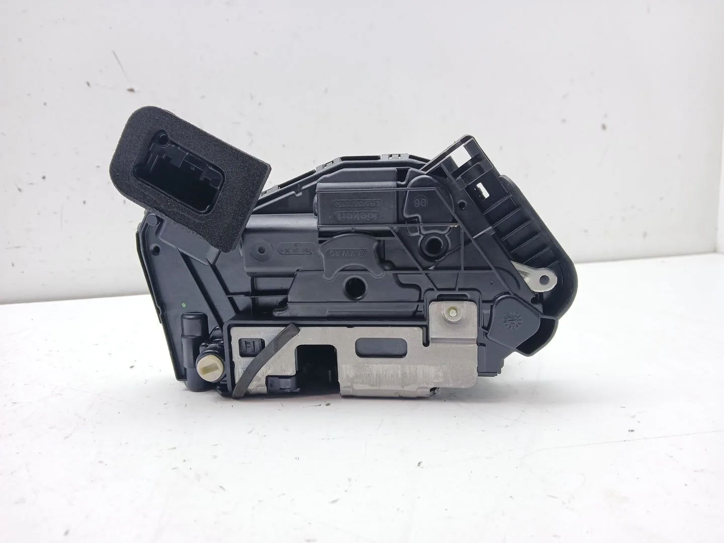 Cerradura Puerta Trasera Izquierda para Skoda Octavia Iv (Nx3, Nn3, Pv3)