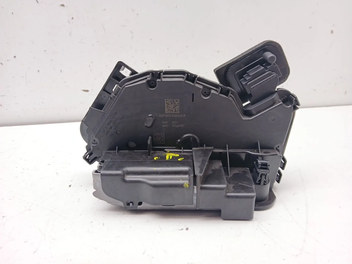 Cerradura Puerta Trasera Izquierda para Skoda Octavia Iv (Nx3, Nn3, Pv3)