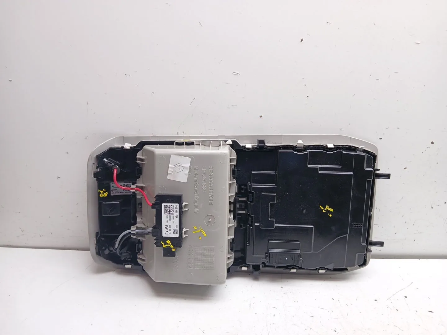 Luz Interior Delantera Central para Skoda Octavia Iv (Nx3, Nn3, Pv3)