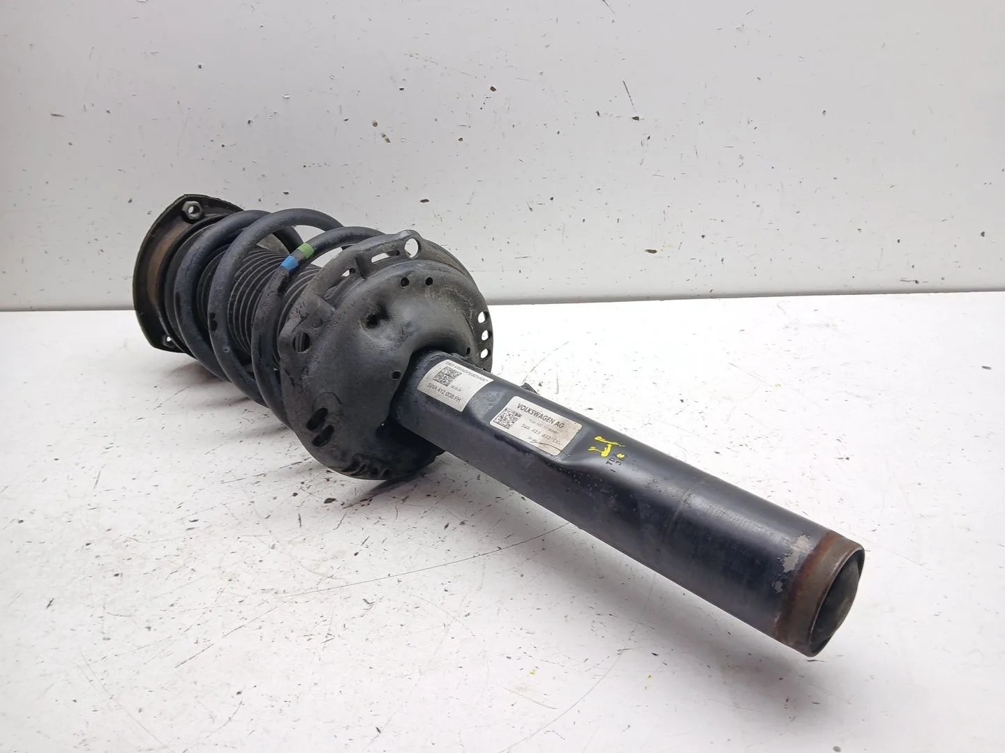 Amortiguador Delantero Derecho para Skoda Octavia Iv (Nx3, Nn3, Pv3)