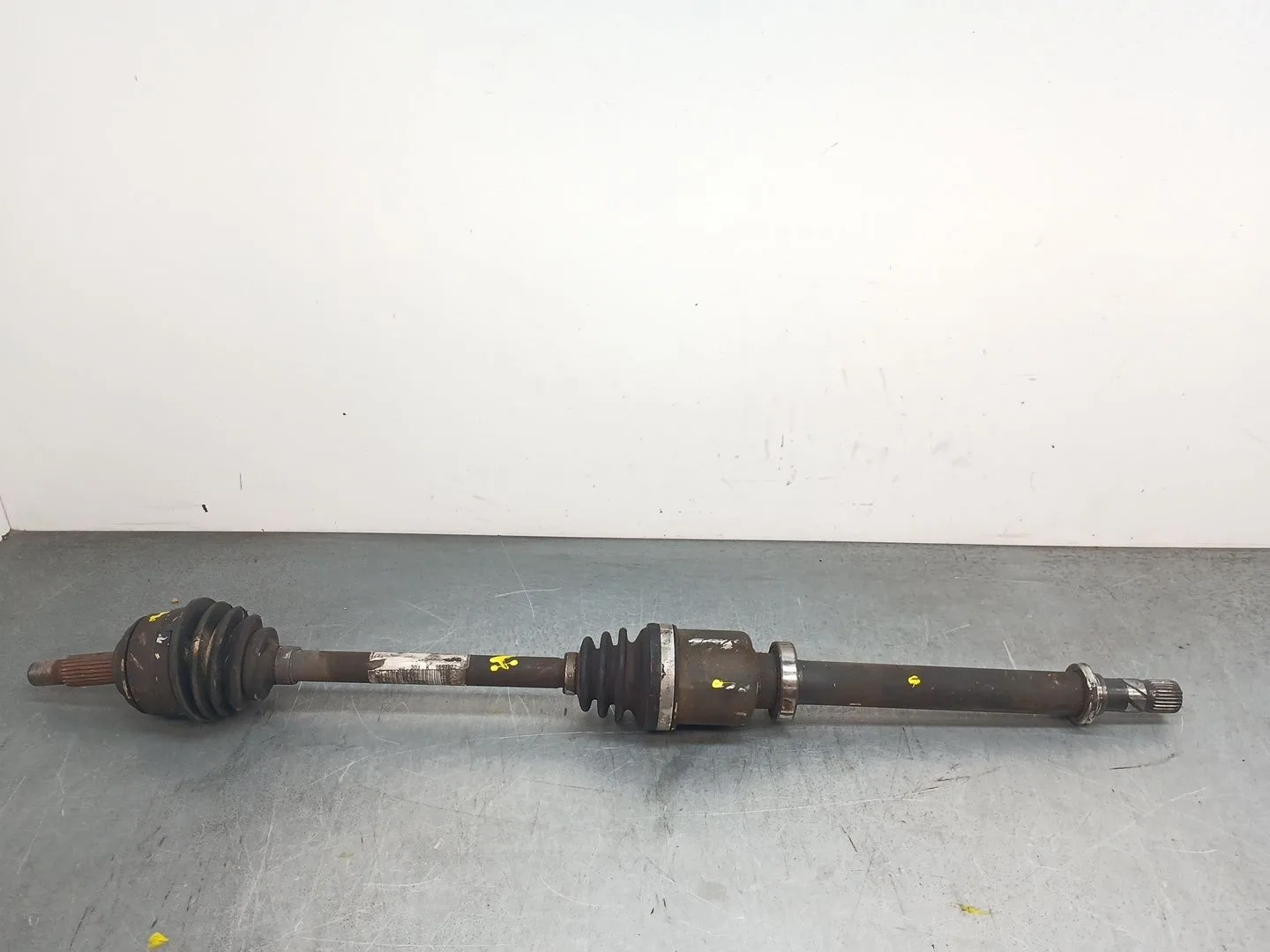 Transmision Delantera Derecha para Dacia Sandero (Bs_)