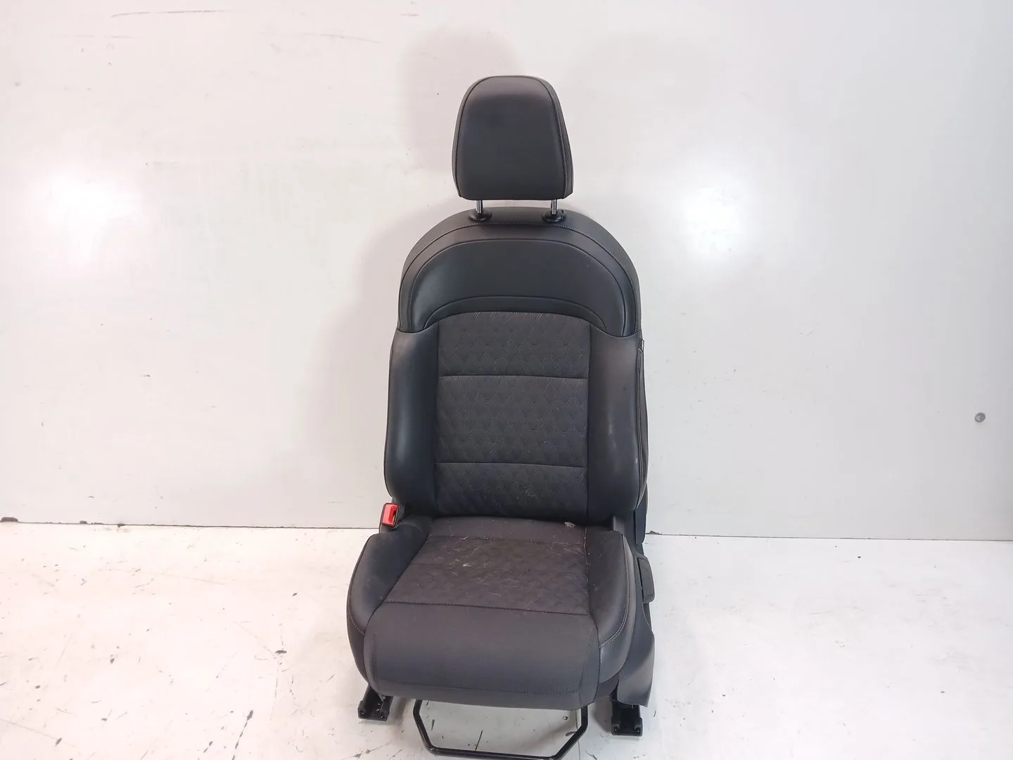 Asiento Delantero Izquierdo para Mg Mg 3 1.5 Hybrid (2024 - 0) 1498Ccm 75Kw