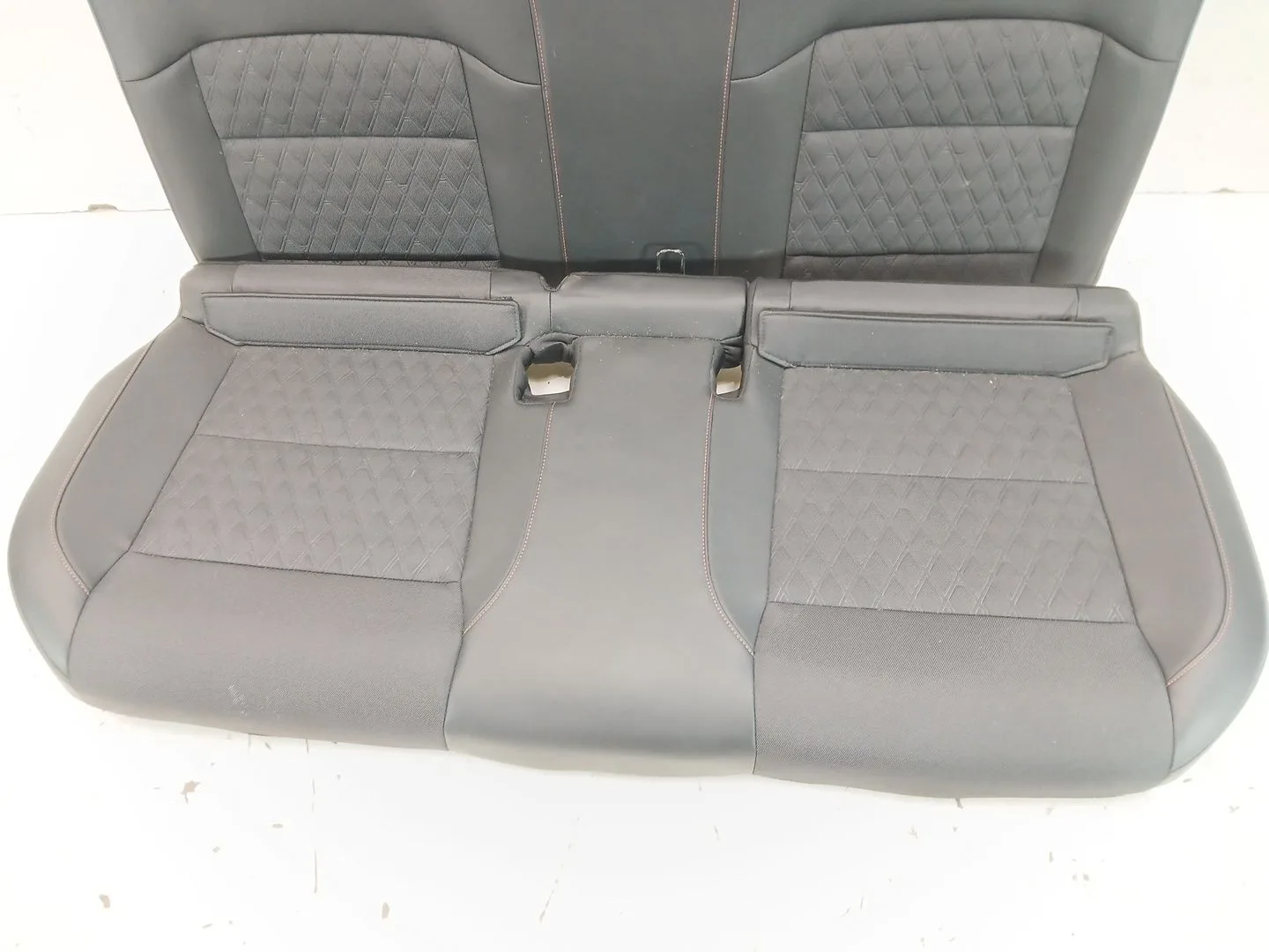 Asientos Traseros para Mg Mg 3 1.5 Hybrid (2024 - 0) 1498Ccm 75Kw