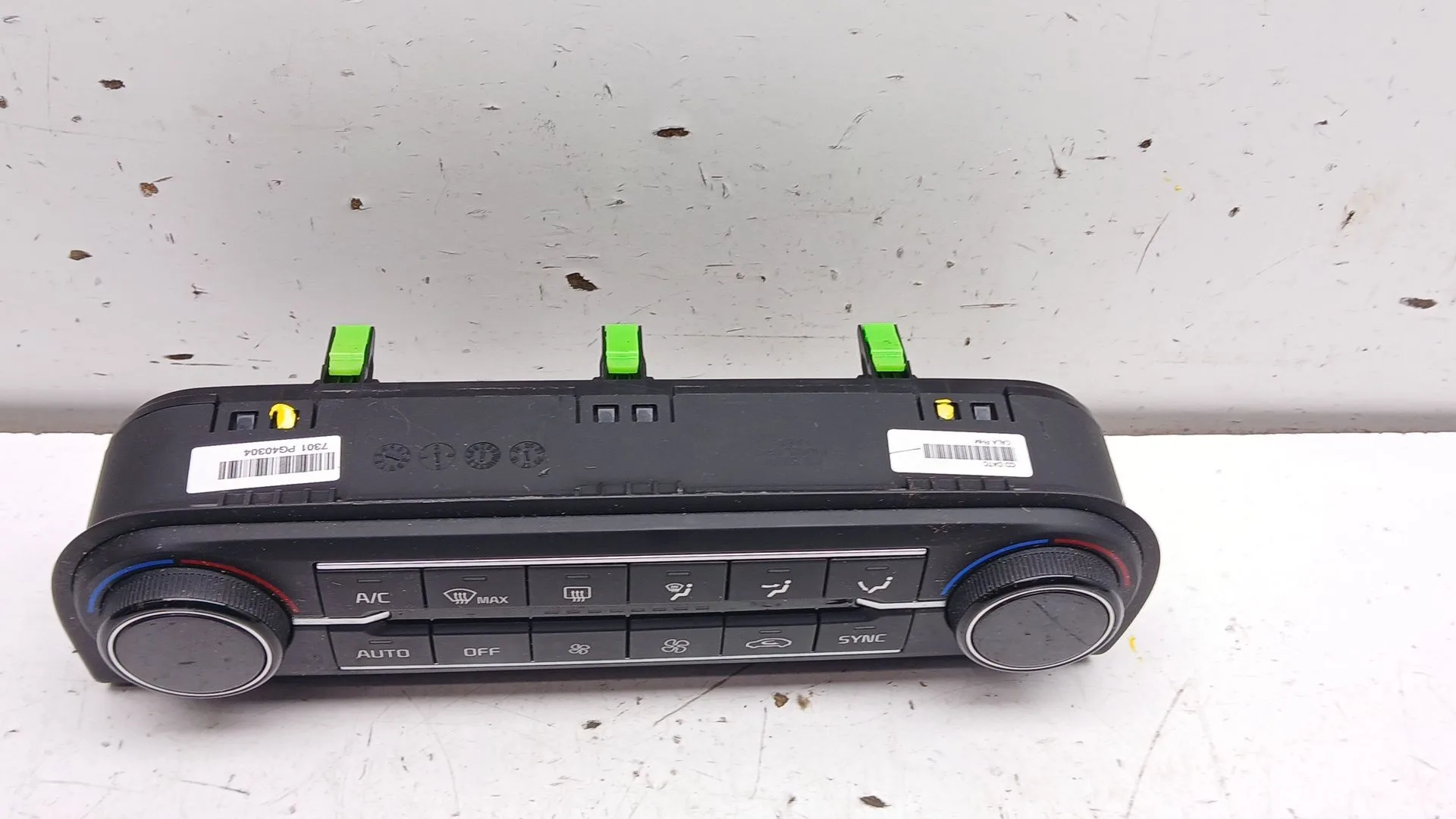 Mando Climatizador para Kia Ceed (Cd)