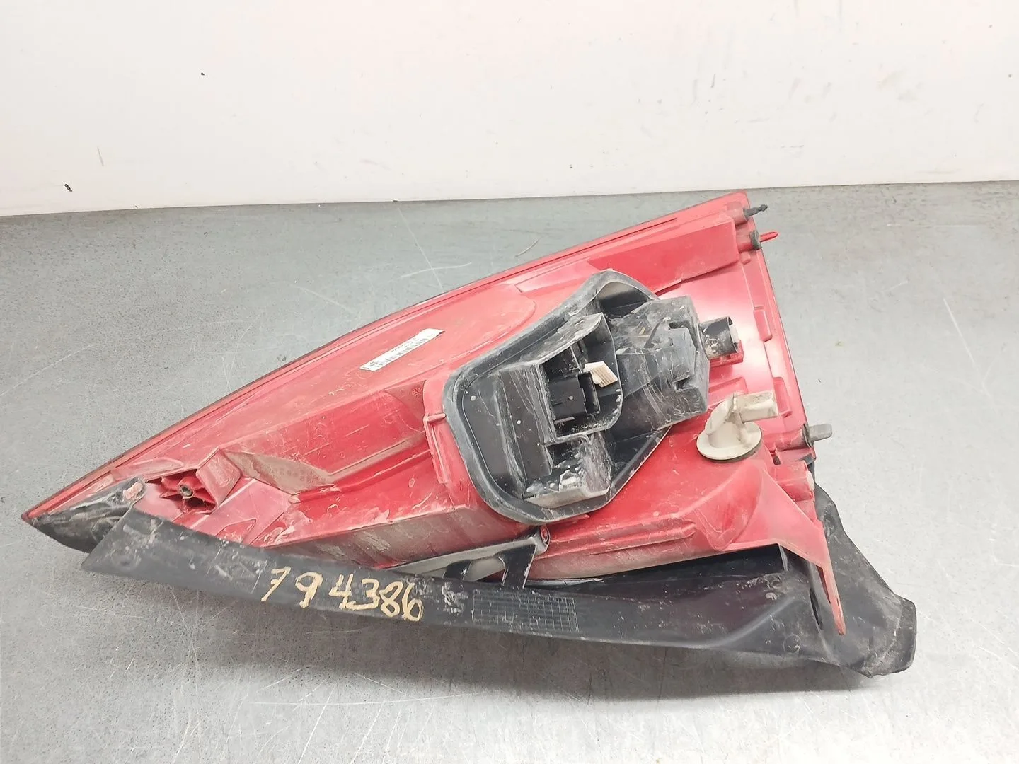 Piloto Trasero Derecho para Renault Megane Ii (Bm0/1_, Cm0/1_)