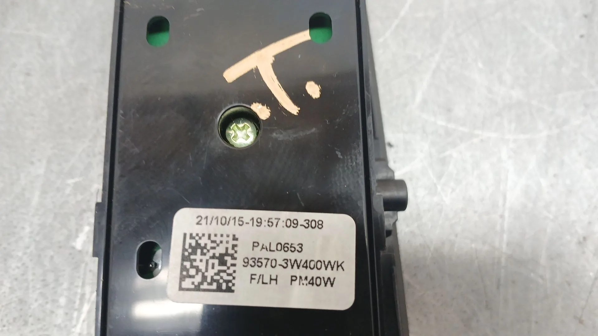 Mando Elevalunas Delantero Izquierdo para Kia Sportage Iv (Ql, Qle)