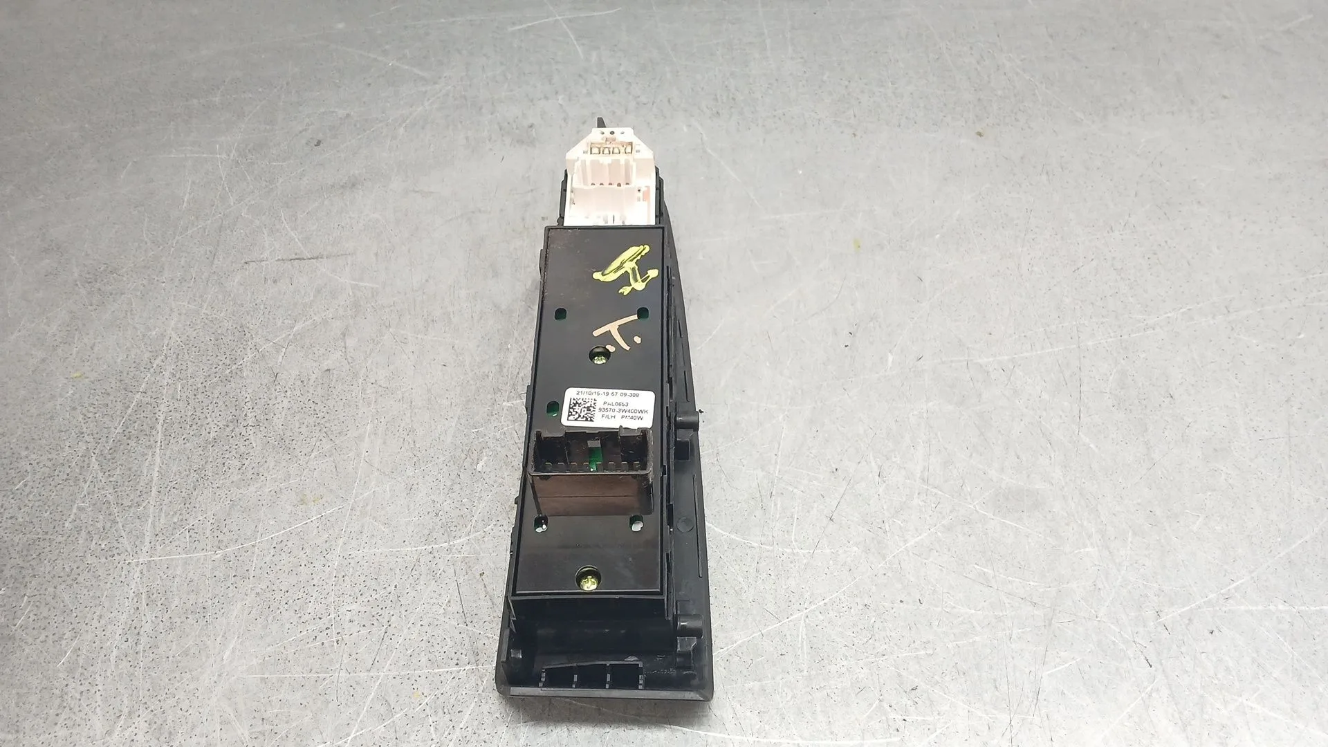 Mando Elevalunas Delantero Izquierdo para Kia Sportage Iv (Ql, Qle)