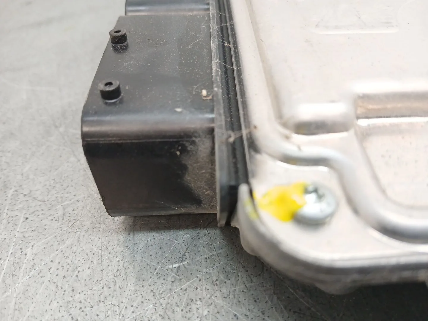 Centralita Motor Uce para Skoda Yeti (5L)