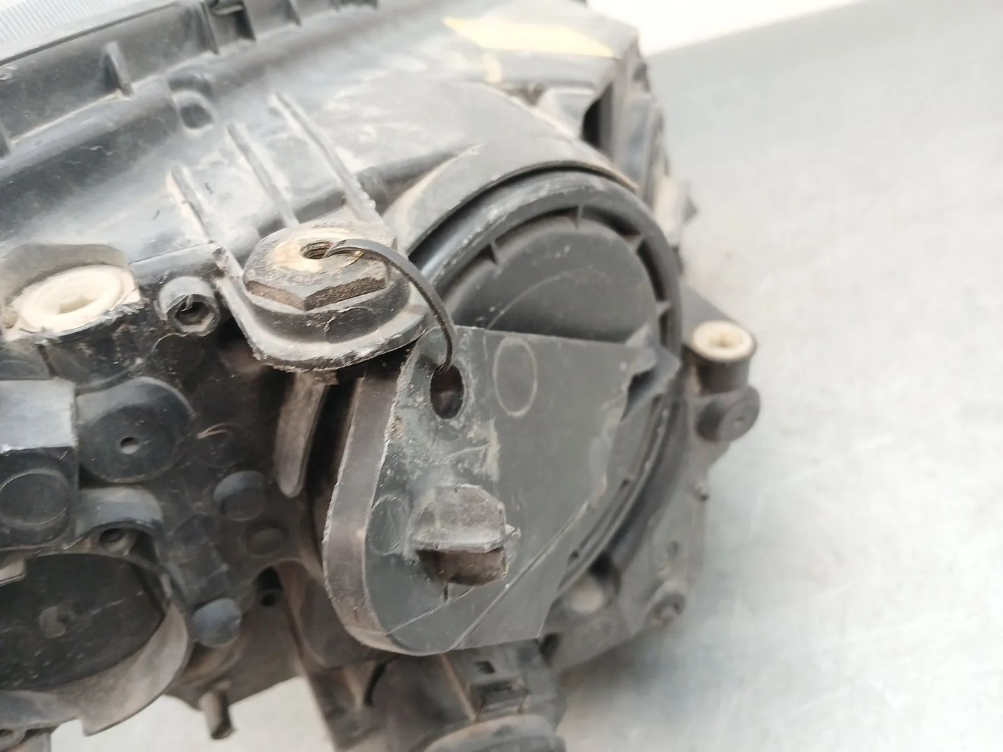 Faro Izquierdo para Skoda Yeti (5L)