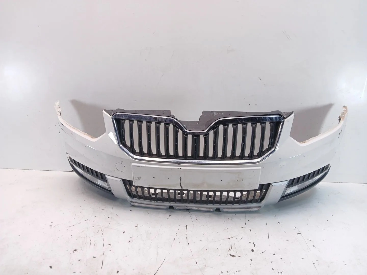 Paragolpes Delantero para Skoda Yeti (5L)