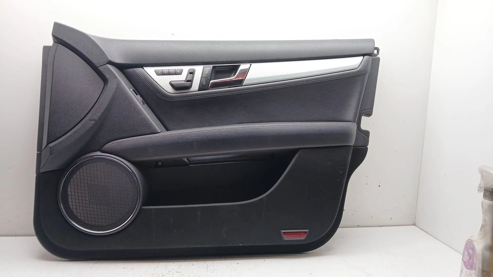 Guarnecido Puerta Delantera Derecha para Mercedes-Benz Clase C (W204)