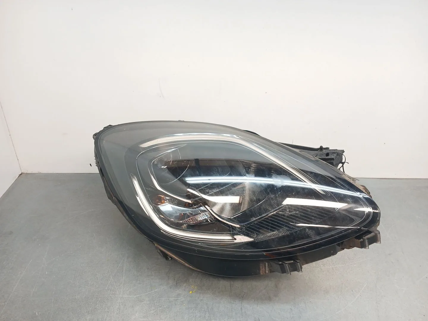 Faro Derecho para Ford Puma (J2K, Cf7)