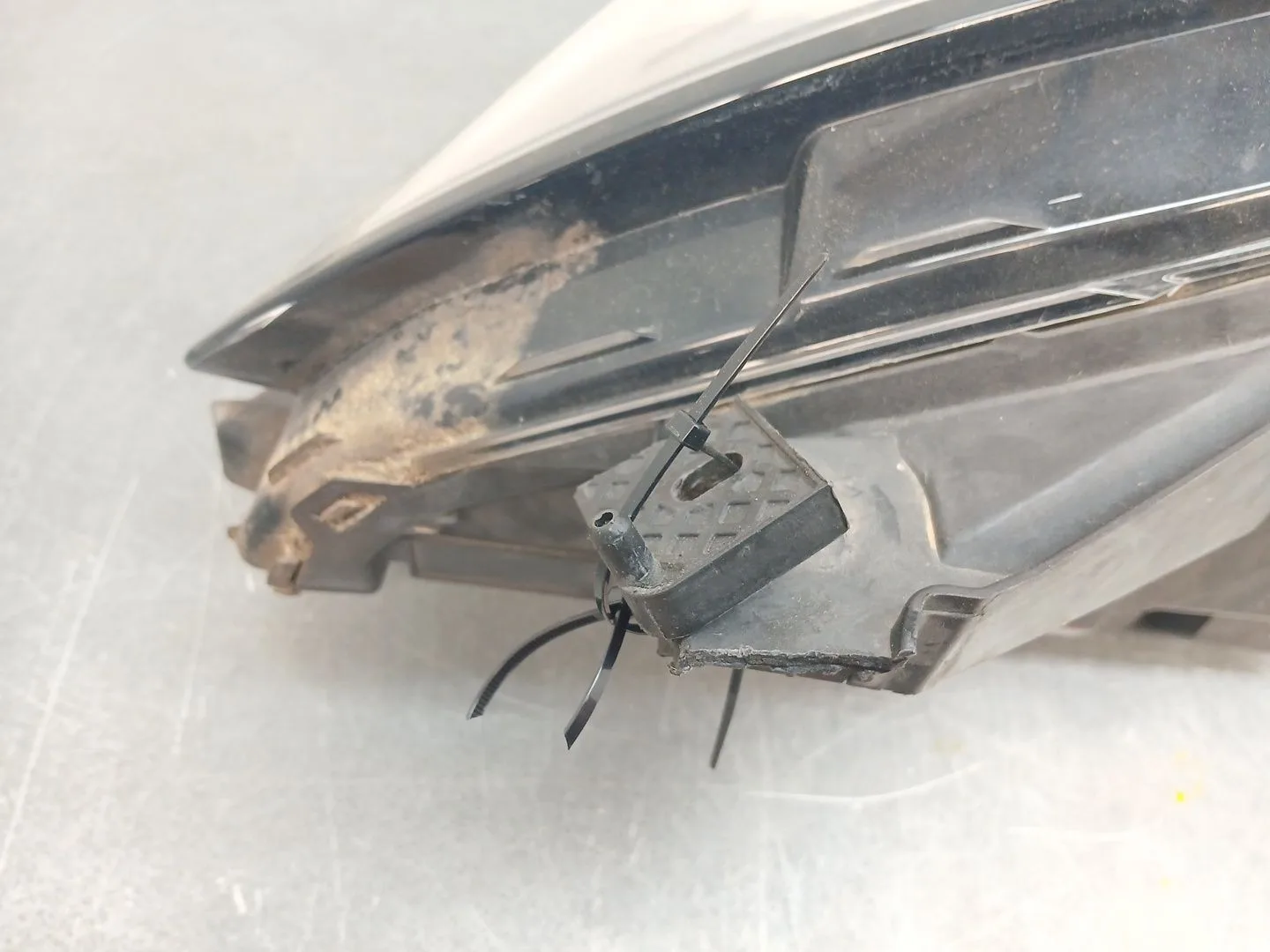 Faro Derecho para Ford Puma (J2K, Cf7)