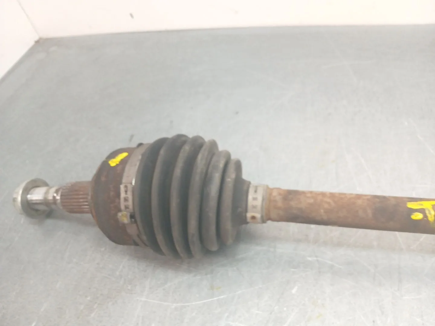 Transmision Delantera Izquierda para Ford Puma (J2K, Cf7)