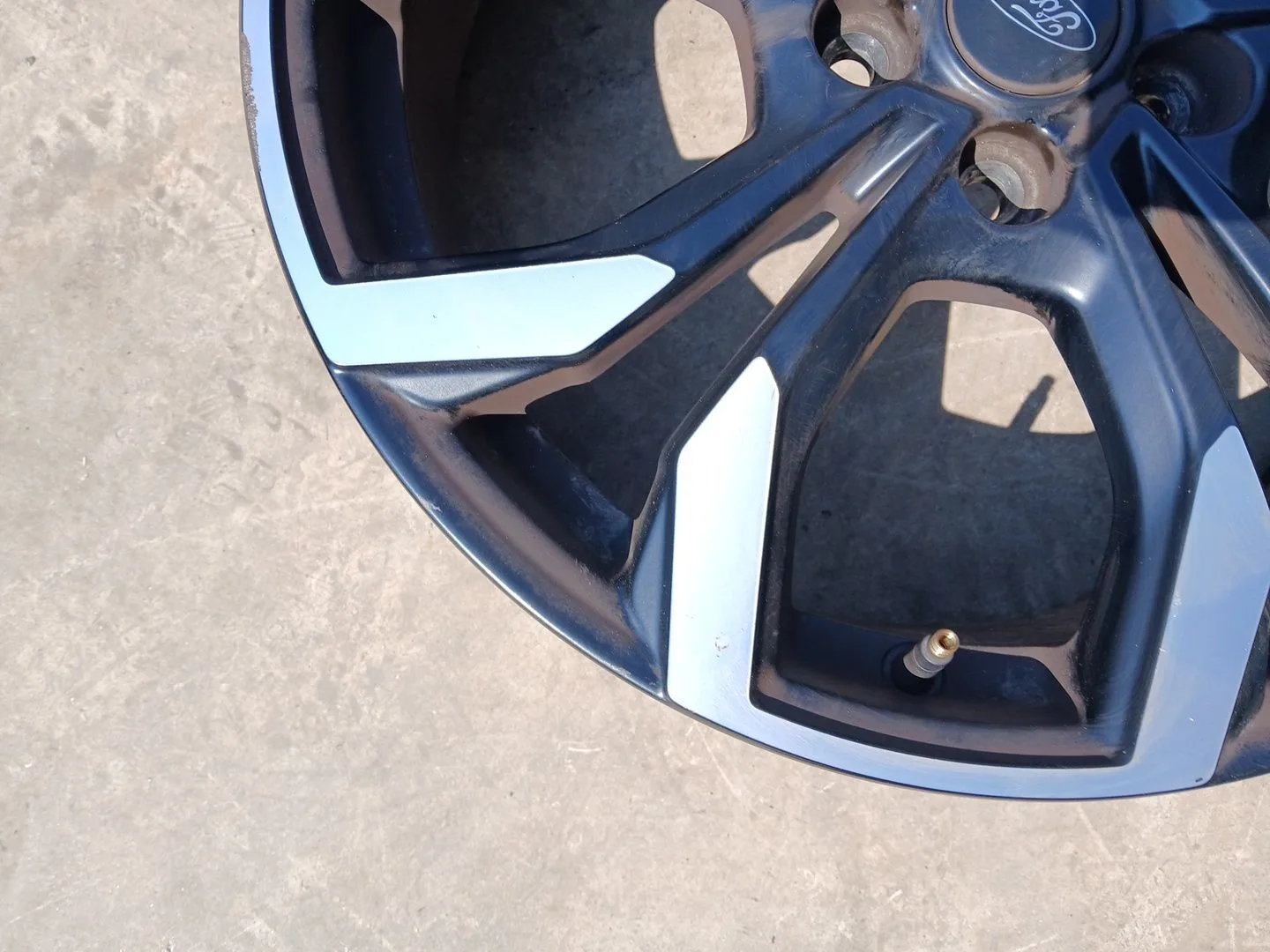 Llanta para Ford Puma (J2K, Cf7)