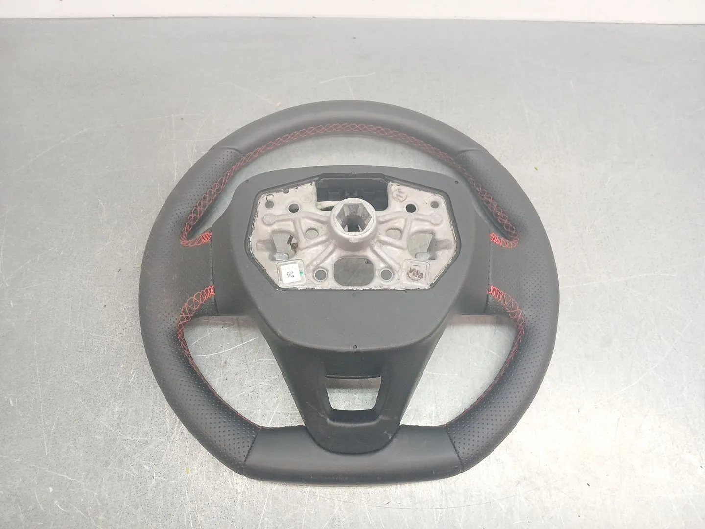 Volante para Ford Puma (J2K, Cf7)