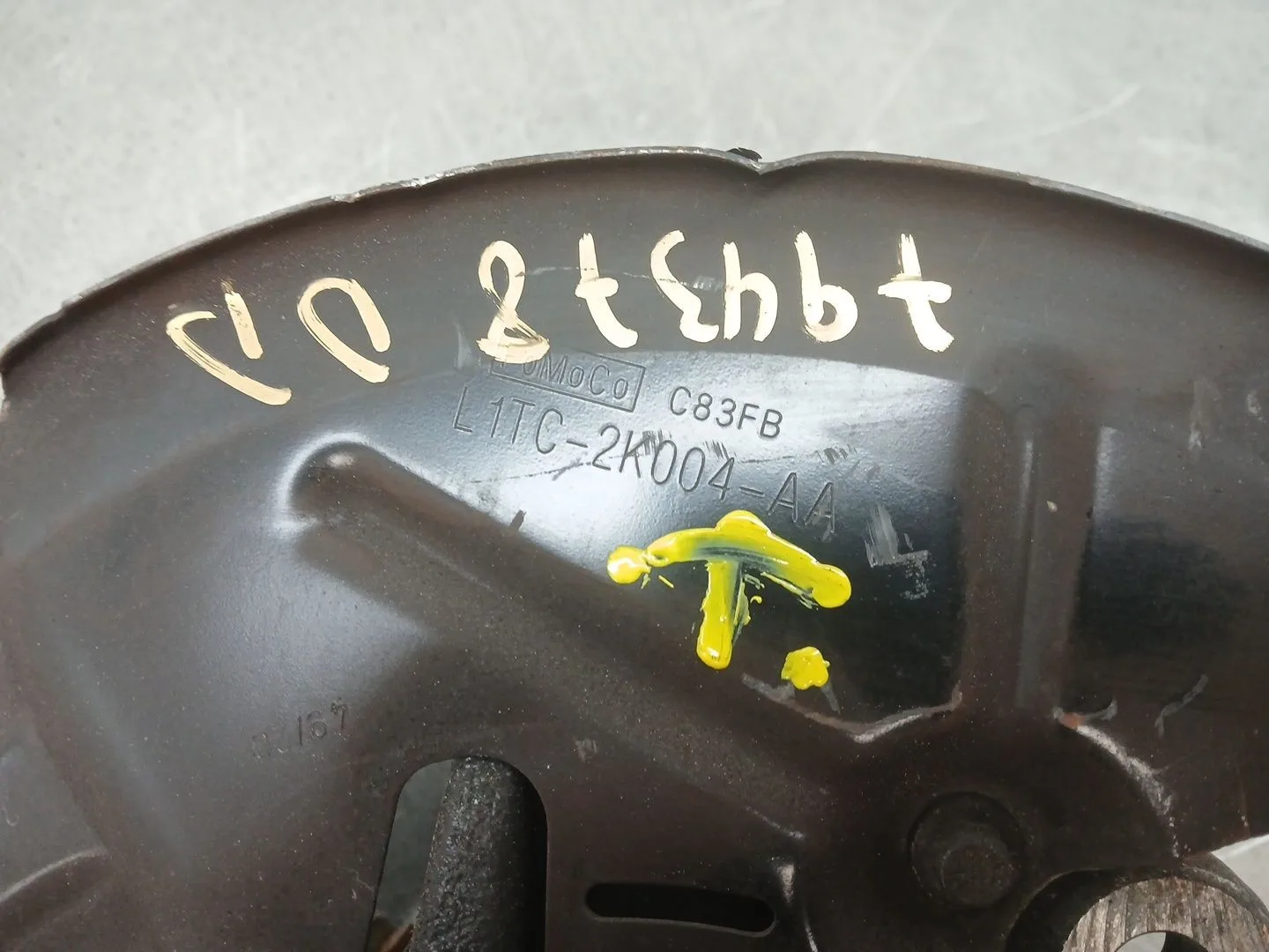 Mangueta Delantera Derecha para Ford Puma (J2K, Cf7)