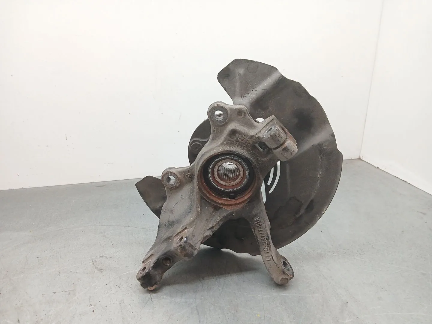 Mangueta Delantera Izquierda para Ford Puma (J2K, Cf7)