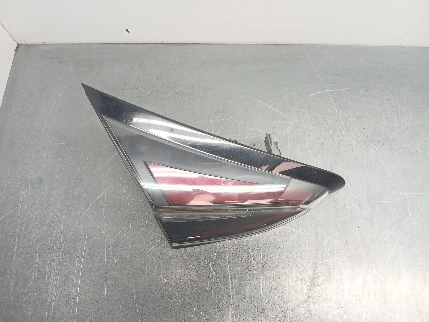 Piloto Trasero Izquierdo Interior para Ford Puma (J2K, Cf7)