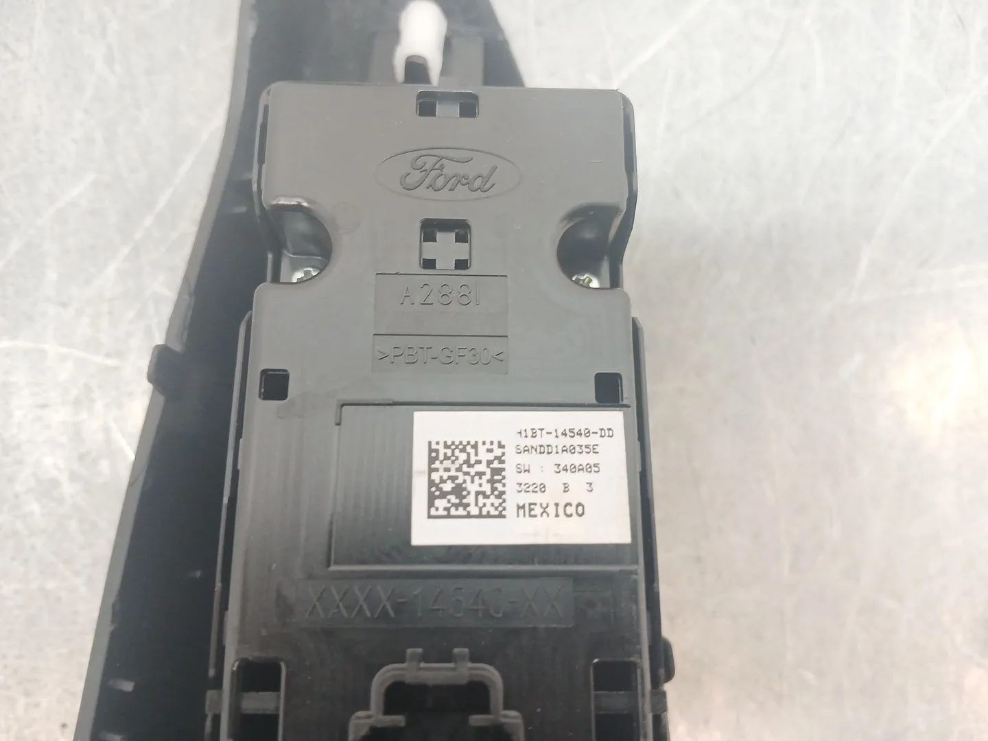 Mando Elevalunas Delantero Izquierdo para Ford Puma (J2K, Cf7)